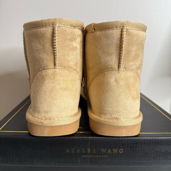 Azalea Wang - Tan Women's Winter Boots with Crystal Embellishments NWB US 7 - Picture 5 of 10